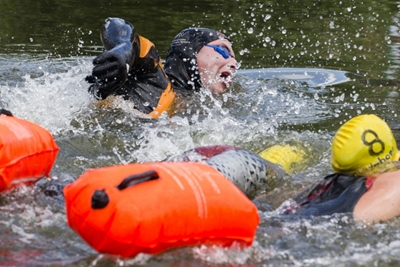 Dutchman swims epic ice-skating course threatened by climate change