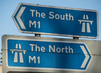 UK puts new 'smart motorways' on hold
