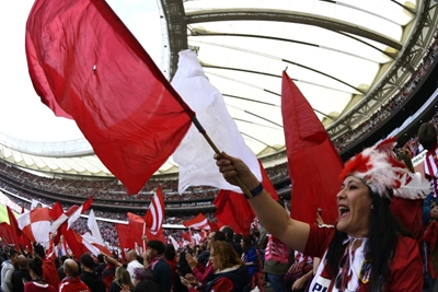Boost to women's football in Spain sparks fresh power battle