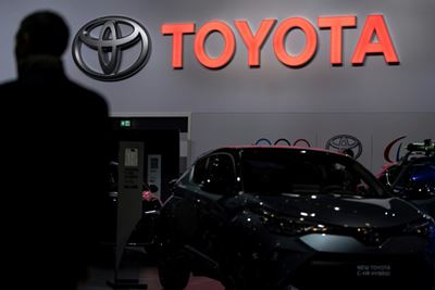 Toyota warns of 64% drop in full-year net profit