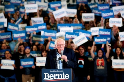 Sanders the target at Democratic presidential debate