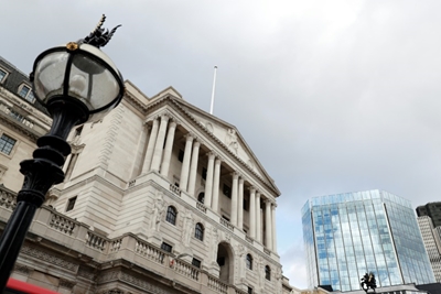 BoE warns on heightened no-deal Brexit prospect