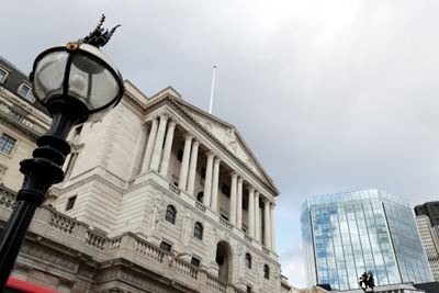 BoE warns on heightened no-deal Brexit prospect