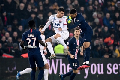 PSG aided by own goal for the ages in win over Lyon