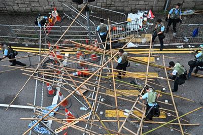 Pressure grows on Hong Kong over extradition bill
