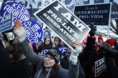 Virus crisis gives US abortion opponents an opening