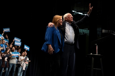 Sanders claims big win in Nevada, tightens grip on Democratic race