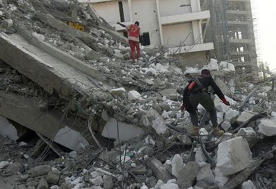 Relatives desperate for news after Lagos building collapse