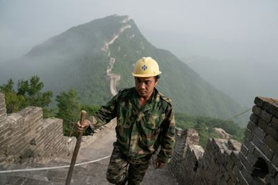Mules, tools and old bricks: Rebuilding China's Great Wall 