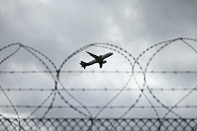 Airlines improvise gradual liftoff as lockdowns ease