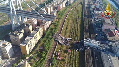 Italian bridge company under fire as rescuers toil for third day