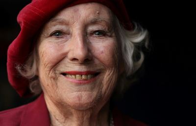 Vera Lynn: the 'Forces' Sweetheart' of WWII Britain
