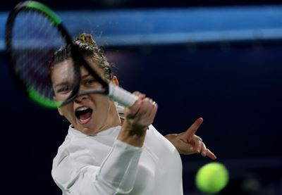 Halep closes on world number one Osaka