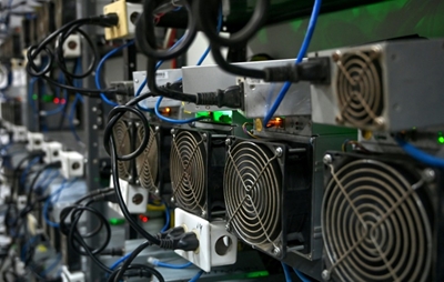Cheap electricity a boon for bitcoin mining in cash-strapped Venezuela