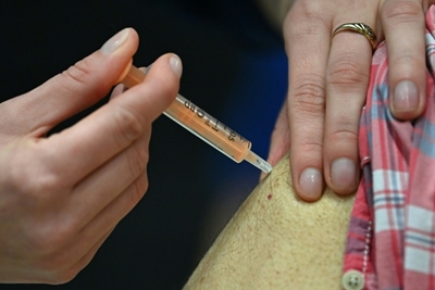 UK eyes next phase in vaccine rollout as 15 mln get jabs