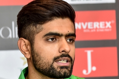 Pakistan seek to retain T20 top spot against Bangladesh