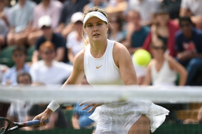 Bouchard battles past Bacsinszky in Gstaad opener