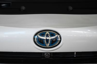 Toyota to spend $13.6 billion on electric car batteries by 2030