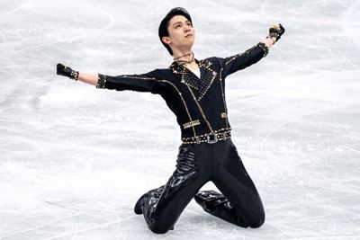 Skating star Hanyu suffers ankle injury, three months before Games