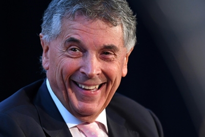 Ex-Arsenal chief uses power of football in prison to cut re-offending rates