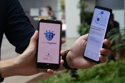 Singapore apologises for virus text message error