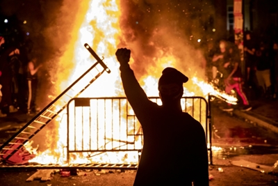 Pandemic, dire economy, unrest upend US presidential race