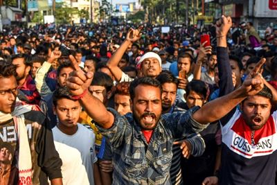 India shuts down internet in hotspot after deadly protests 