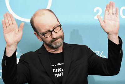 Pandemic-hit Oscars in hands of 'Contagion' director Soderbergh