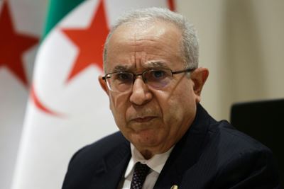 Algeria cuts diplomatic ties with 'hostile' Morocco