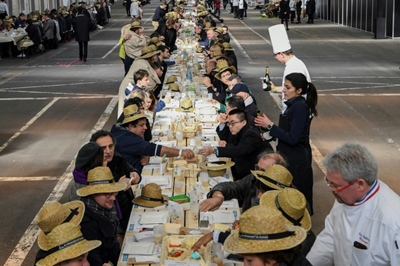 French market serves up a world record for its 50th birthday