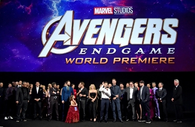 'Avengers' blast past 'Titanic' to all-time No. 2 