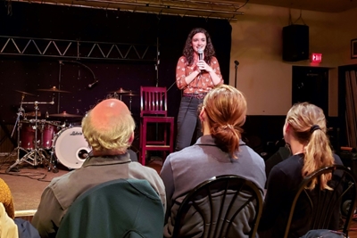 Stand-up scientists use comedy to reach beyond the ivory tower
