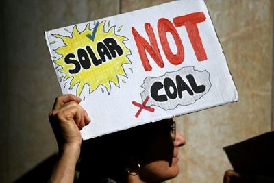 Australia approves major new fossil fuel projects