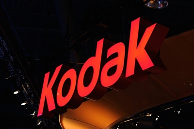 Kodak shares slump as US loan is suspended