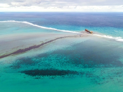 Mauritius braces to halt new oil spill as tanker breaks up