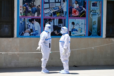US, Britain rush supplies to virus-stricken India 