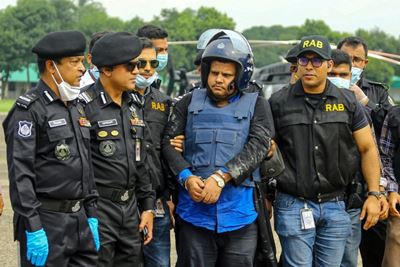 Bangladesh arrests hospital owner over fake virus results