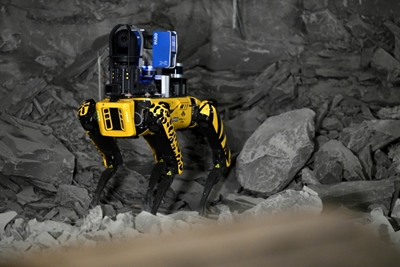 Researchers' new best friend? Robot dog gets to work