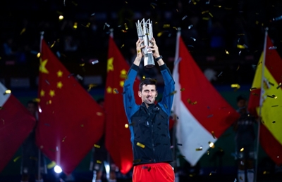 Djokovic wins Shanghai to close on world no.1