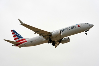 American Airlines warns of as many as 13,000 layoffs 