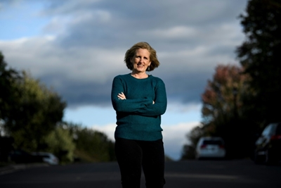 Cyclist who flipped off US president wins local election