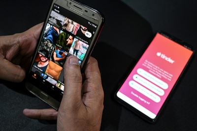Swiping right: Slim pickings for Pakistan's online daters