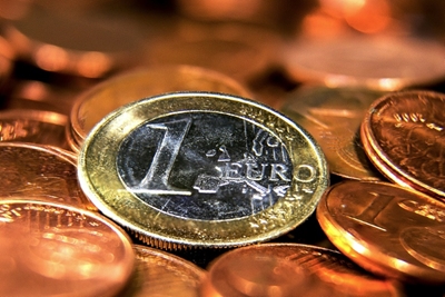 EU ministers collide over mini eurozone budget