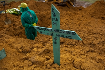Northern Brazilian state declares curfew over virus