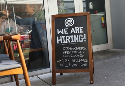 US private hiring surges in March: survey