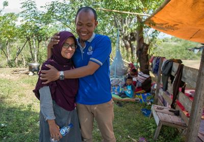 Reunited Indonesian couple a rare ray of hope in quake zone