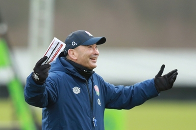 England's 'mad chemist' Jones opts for familiar formula against Italy