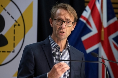 New Zealand clears its last COVID-19 case