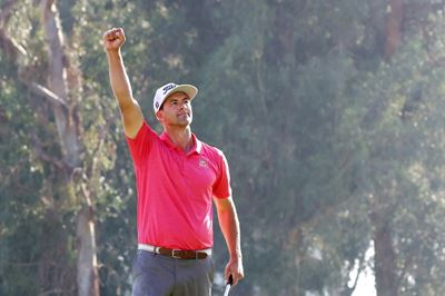 Scott sails on, Woods woe, McIlroy goal: Golf talking points 
