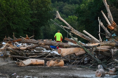Merkel to visit flood zone as western Europe death toll tops 170